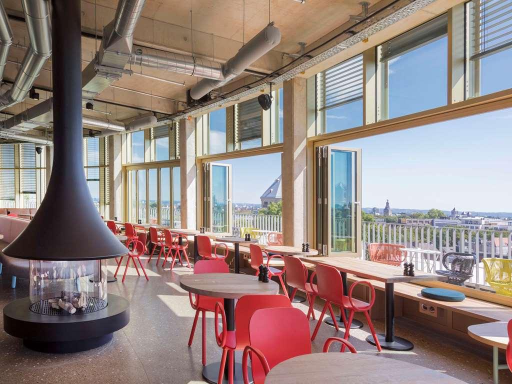 25Hours Hotel The Circle Cologne Restoran gambar